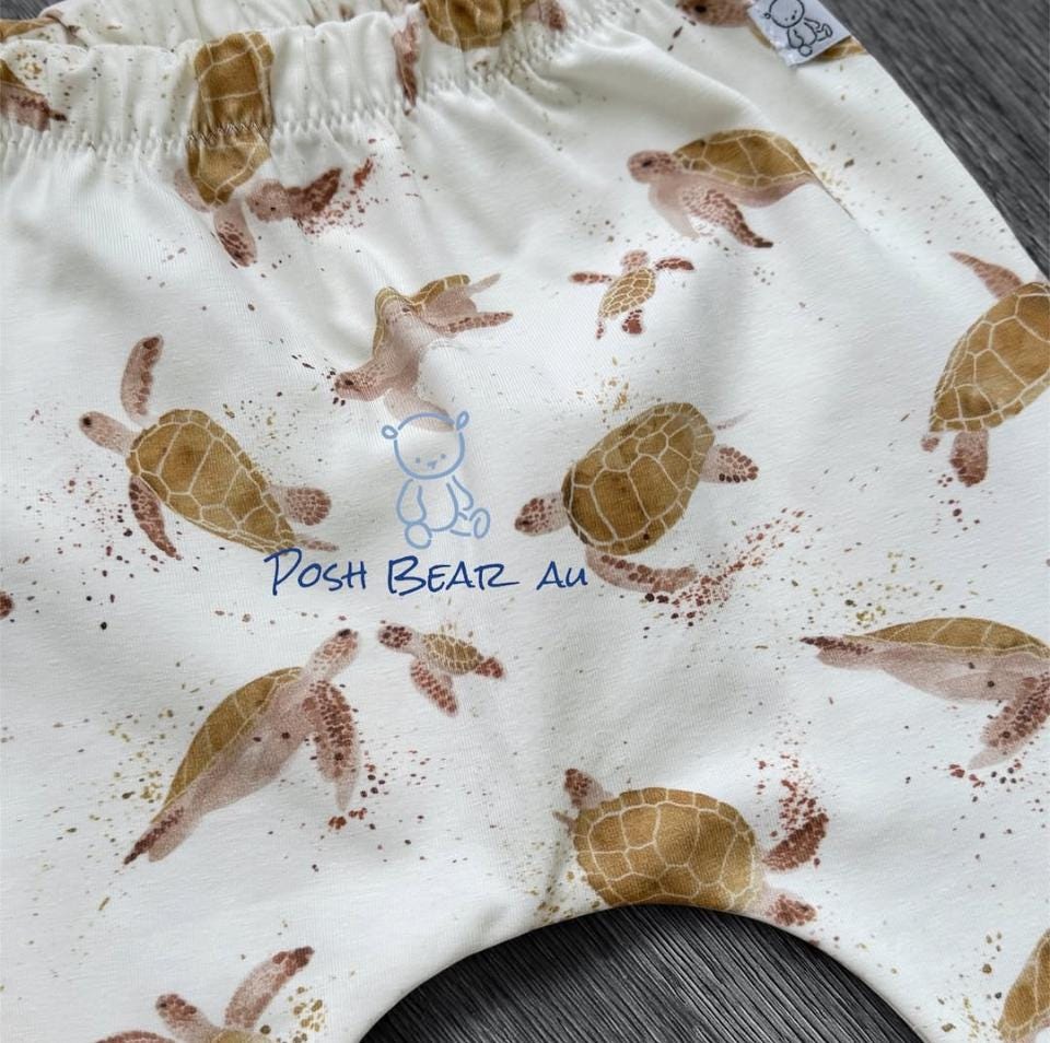 Handmade Organic baby Slim fit Harem pants / Turtle