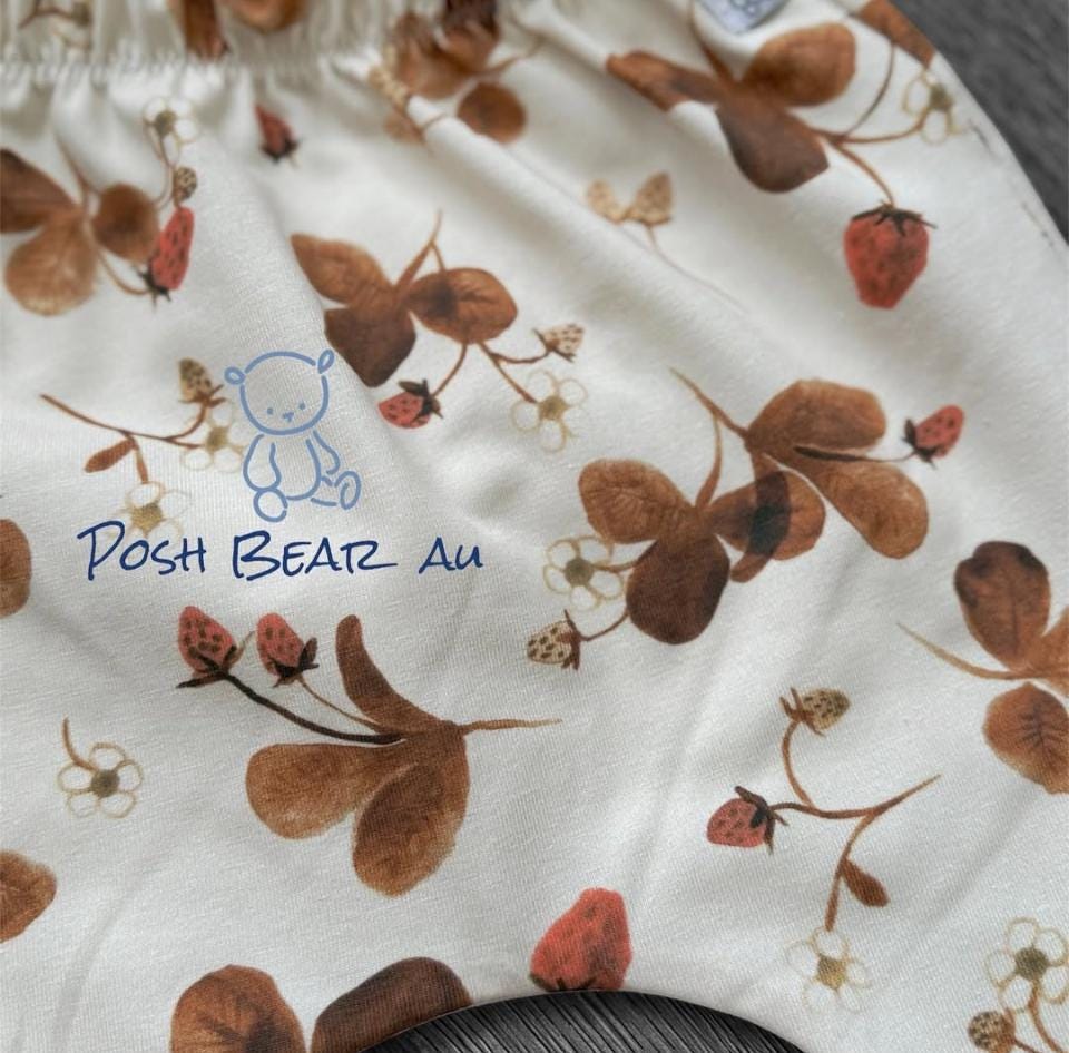 Handmade Organic baby Slim fit Harem pants / Strawberries