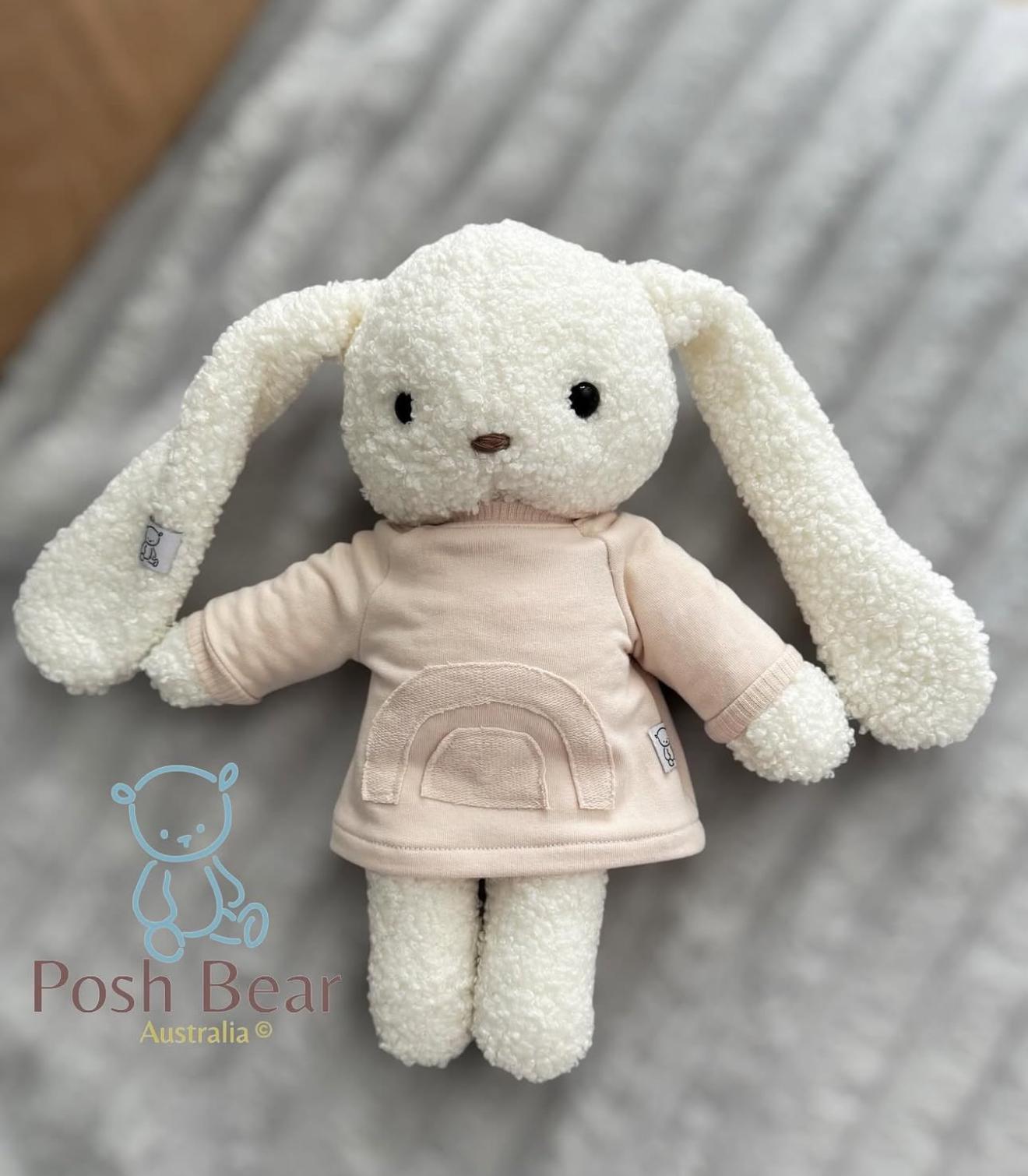 Handmade Bunny / Includes one removable outfit