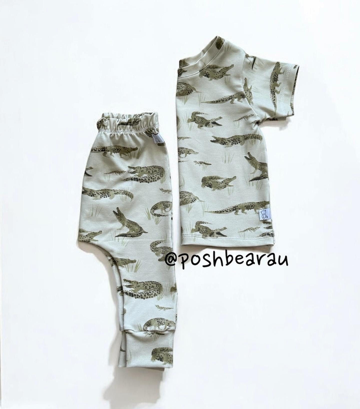 Handmade Organic baby Slim fit Harem pants / Crocodile